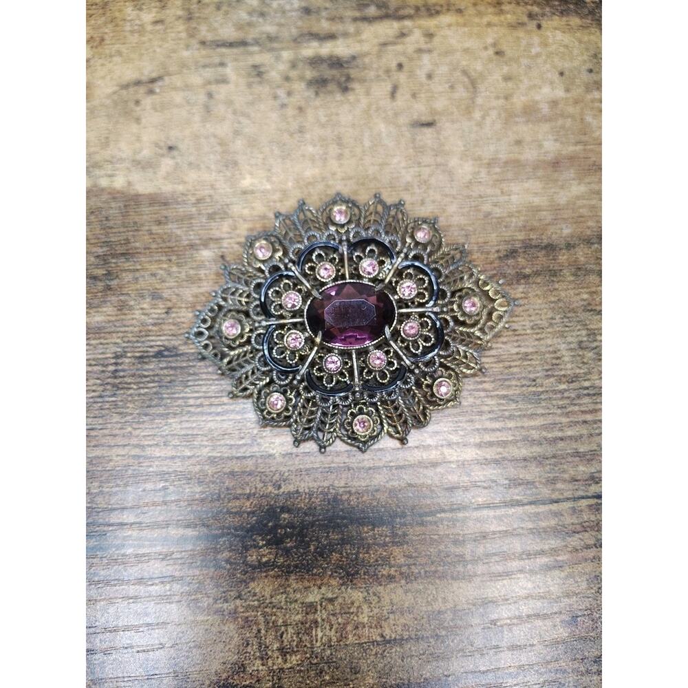 Vintage Czech Style Filigree Brooch Garnet Color Stone Antique Gold Tone